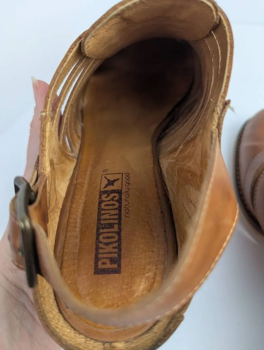 Pikolinos amber tan distressed leather closed toe sandals heels women 38 EU 8 US